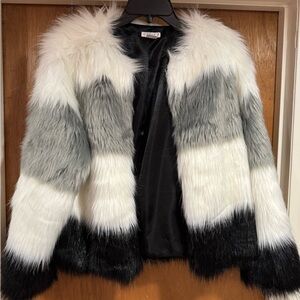 VENUS Black and Gray Teddy Jacket Plush Faux Fur